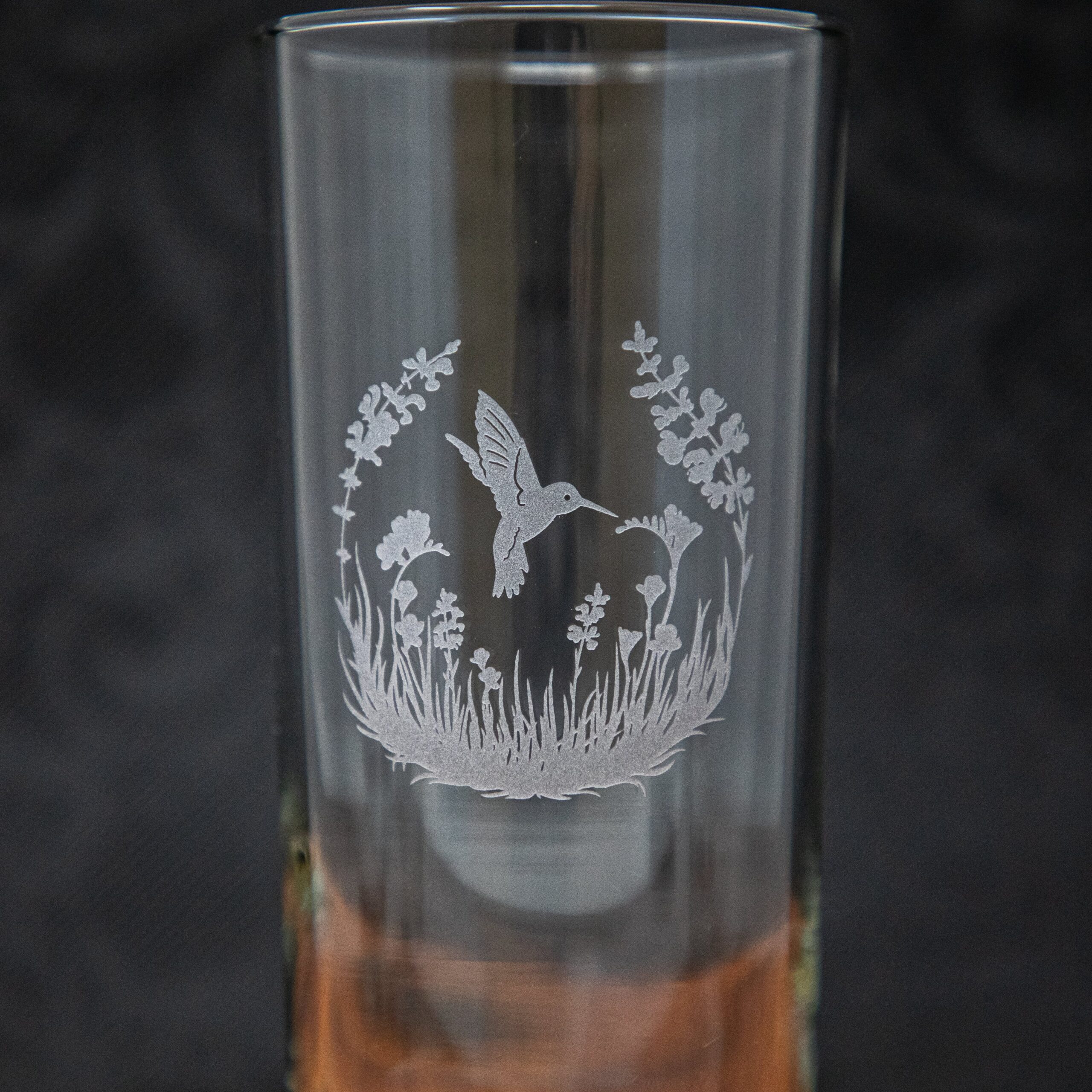 Hummingbird Sipping Nectar Etched Drinkware