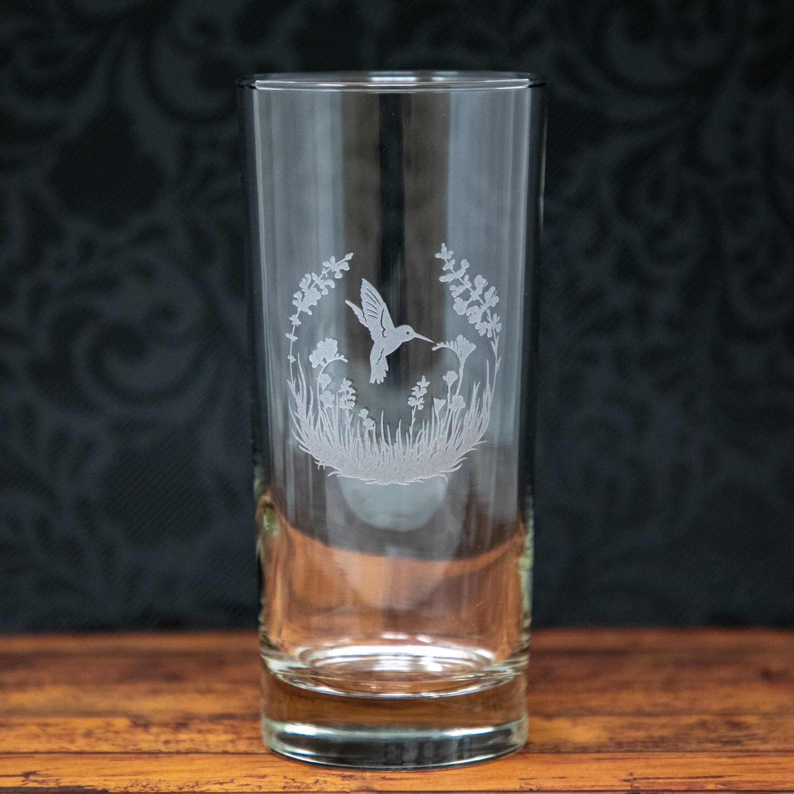 Hummingbird Sipping Nectar Etched Drinkware - Image 2